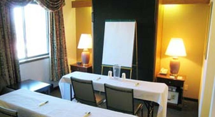 Super 8 By Wyndham Milwaukee Airport Hotell Bekvämligheter bild